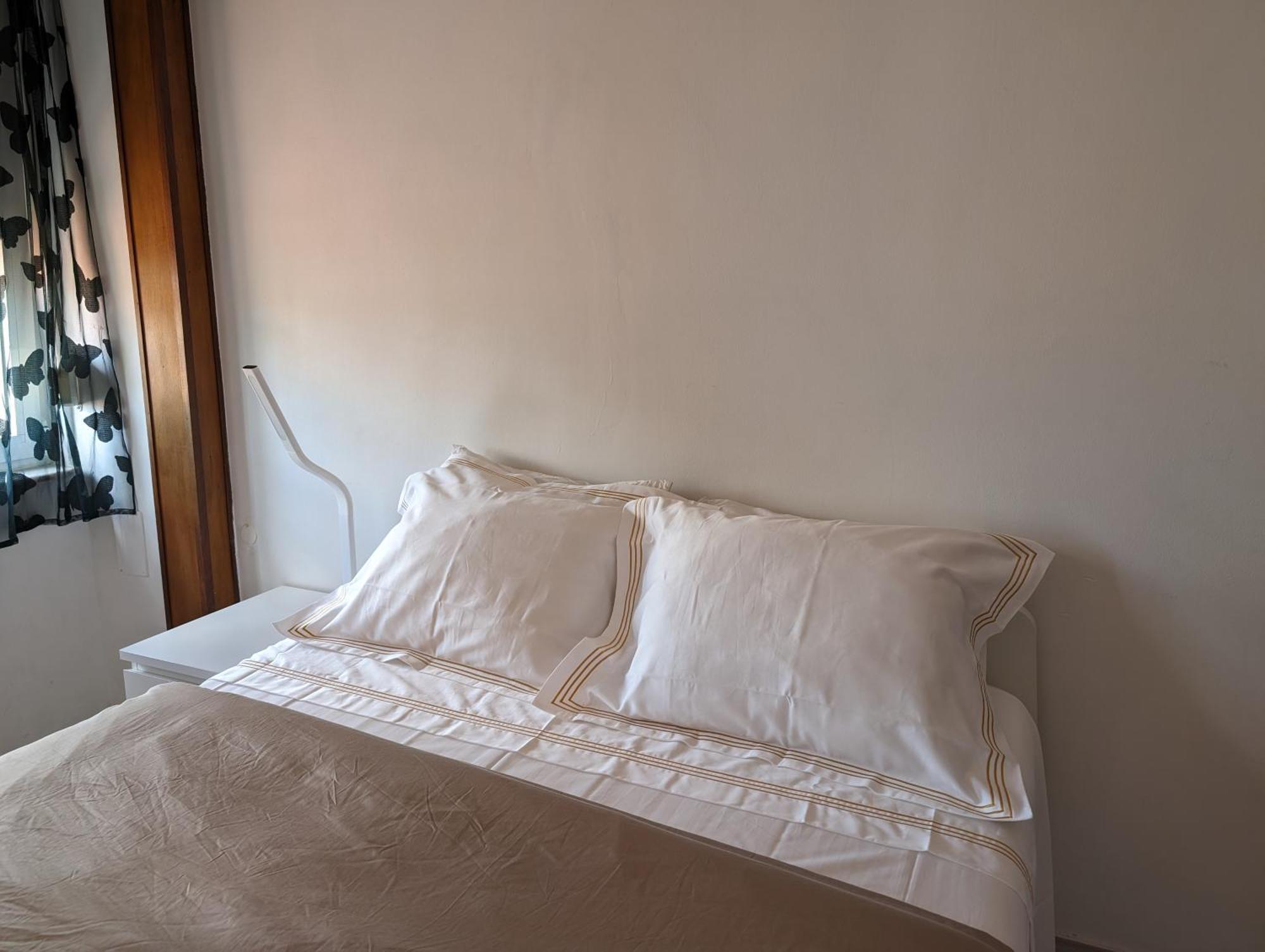 Free Wifi -Estrela Lapa- Tram 28 Apartment Lisbon Exterior photo